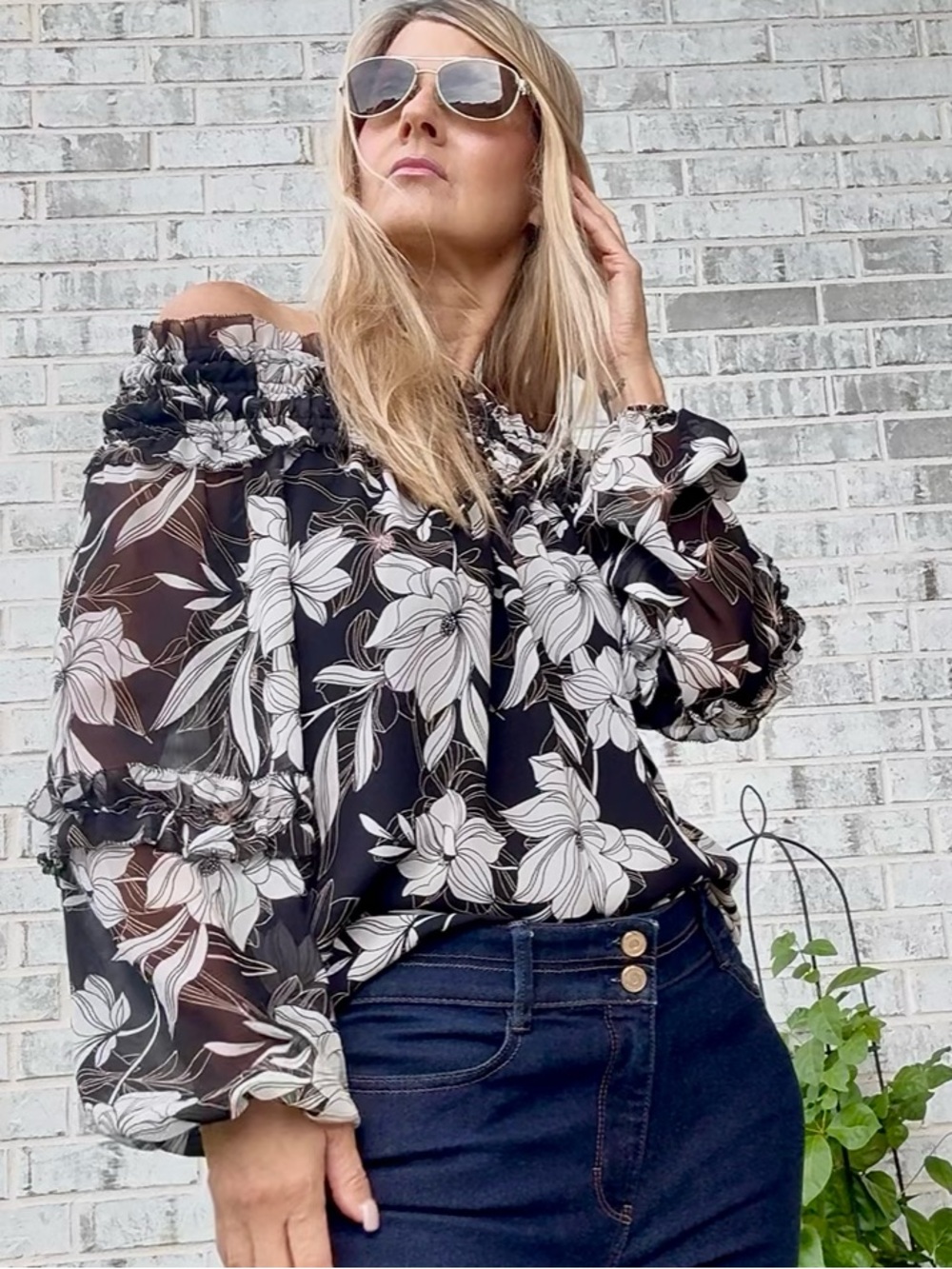 WHBM Black Floral Off Shoulder Blouse Small NWT